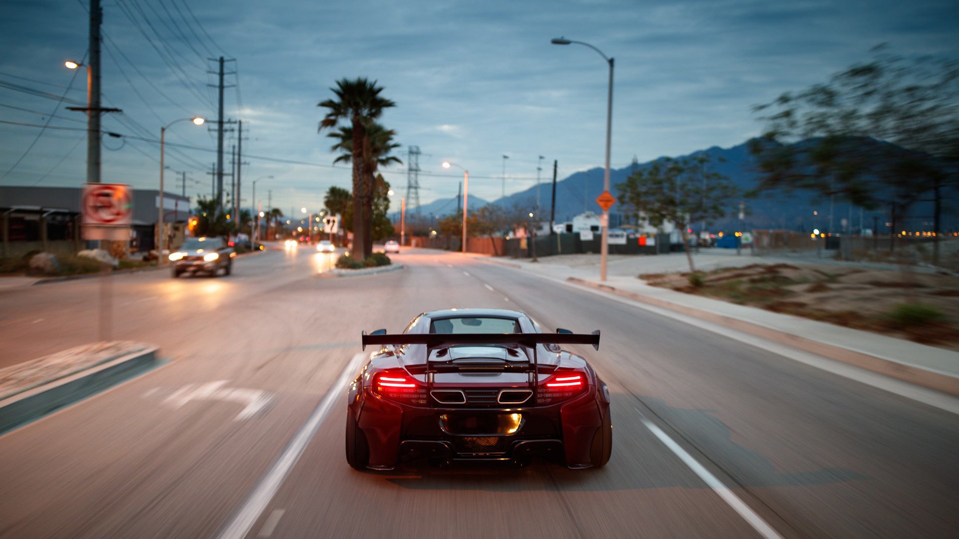 巴萨新星闪耀绿茵场，19岁天才横空出世，巴萨梯队新星