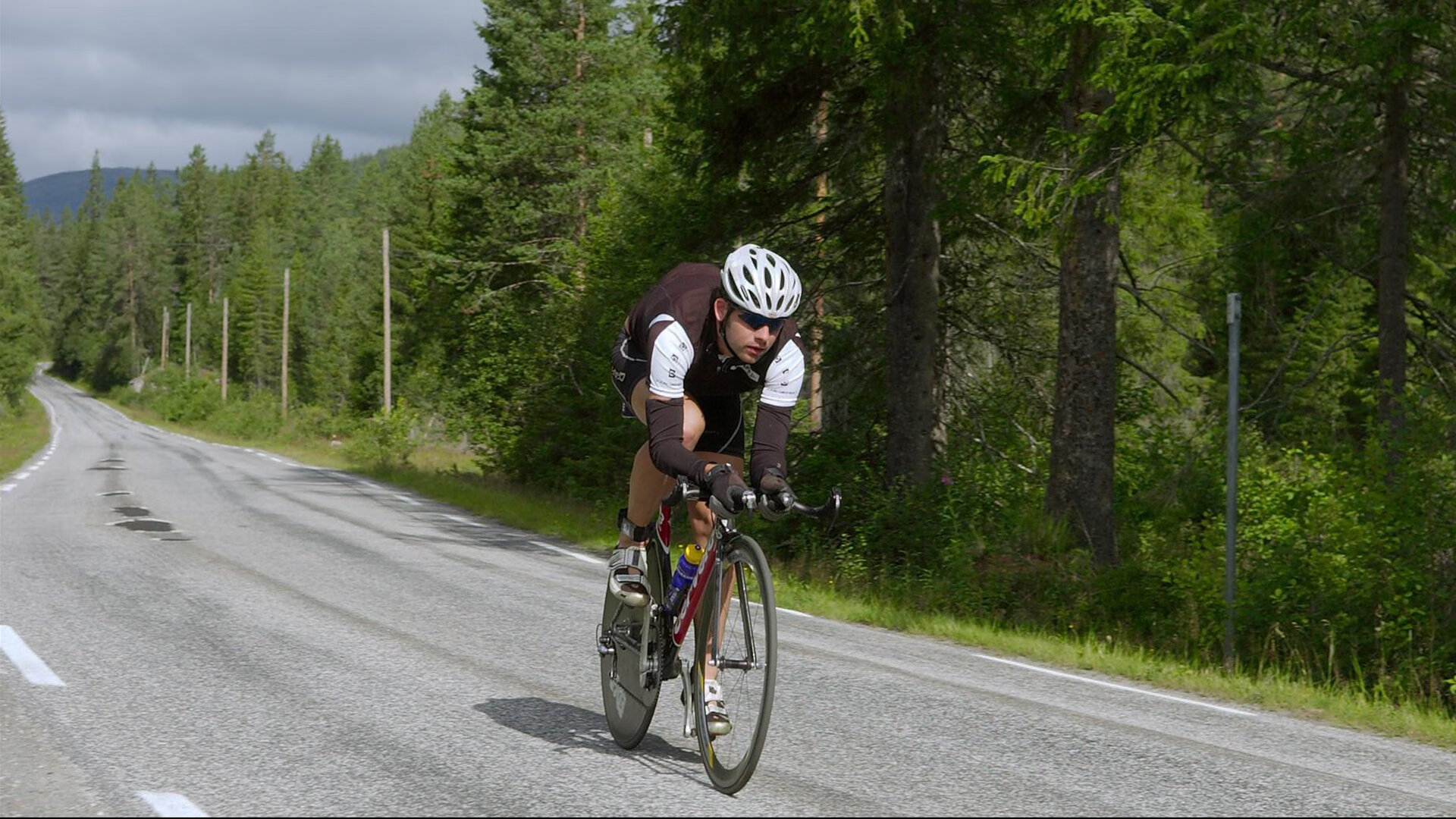 体育赛事直播平台用户行为分析与策略建议，体育产品如何利用网络直播平台进行营销